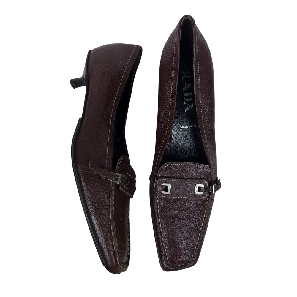 Prada Vintage Y2K Brown Leather Preppy Square Toe Kitten Heel Loafer 36 6